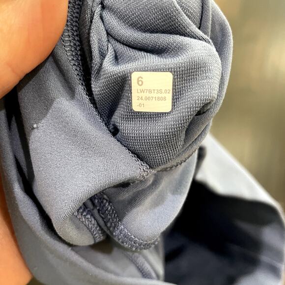 Lululemon Align High-Rise Biker Short 6" Oasis Blue Women's Size 6 - Picture 2 of 3